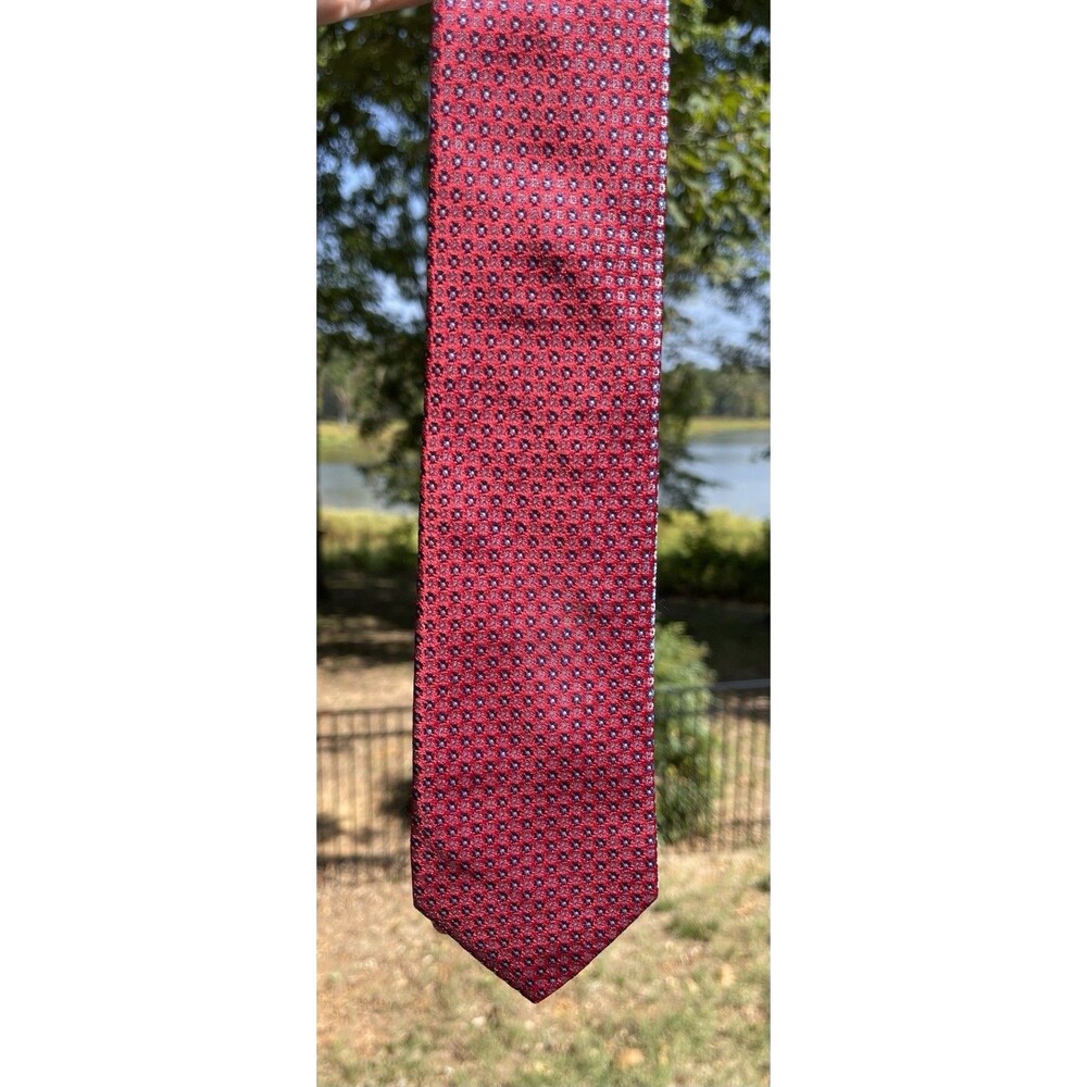 Hugo Boss 100% Silk Red Tie w Micro Flowers Blue Made in Italy Classic Designer